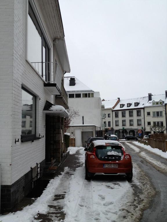 Guesthouse Au Coin De La Rue Malmedy Εξωτερικό φωτογραφία